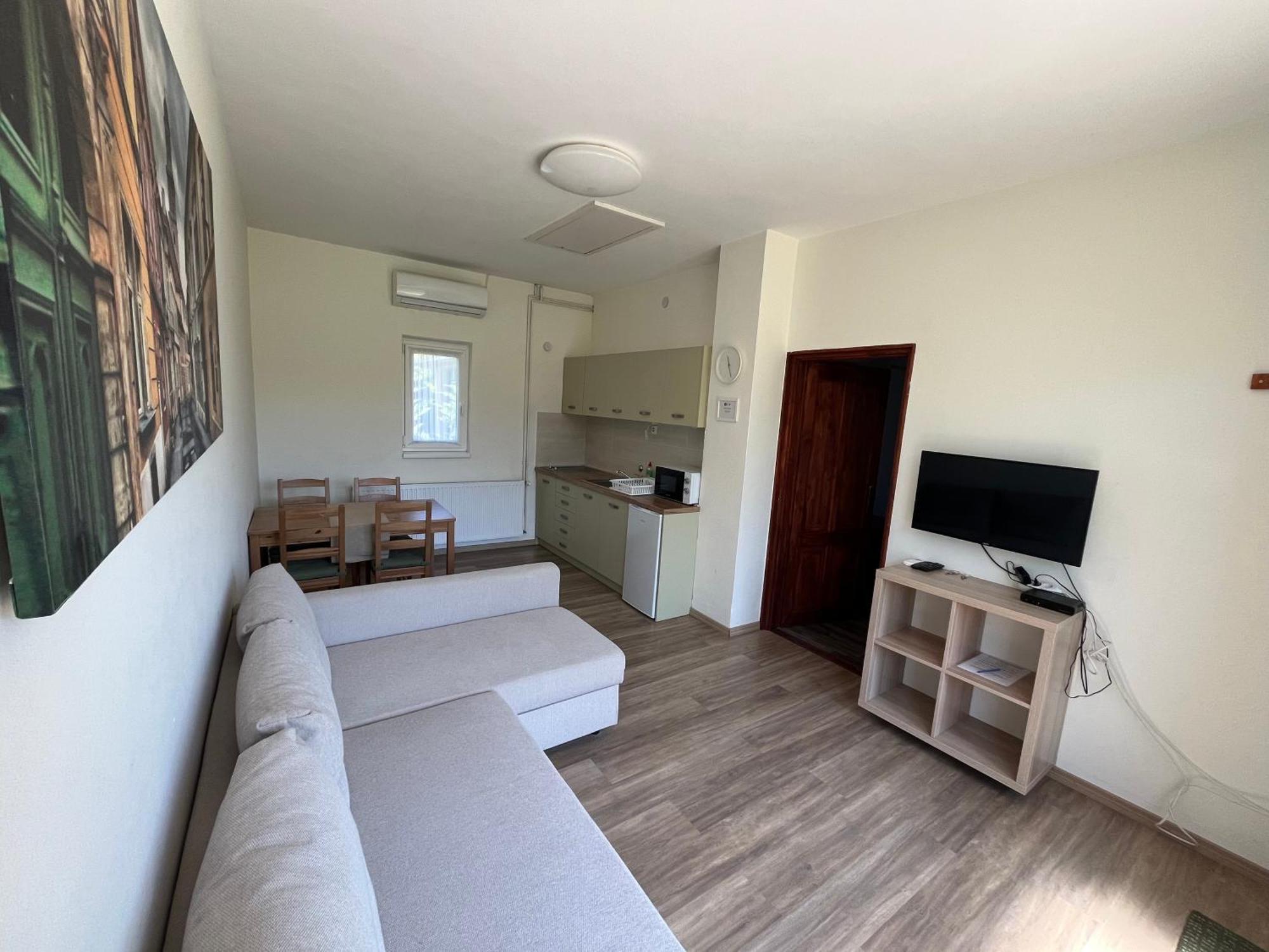 Petita Garden Apartman 希欧福克 外观 照片