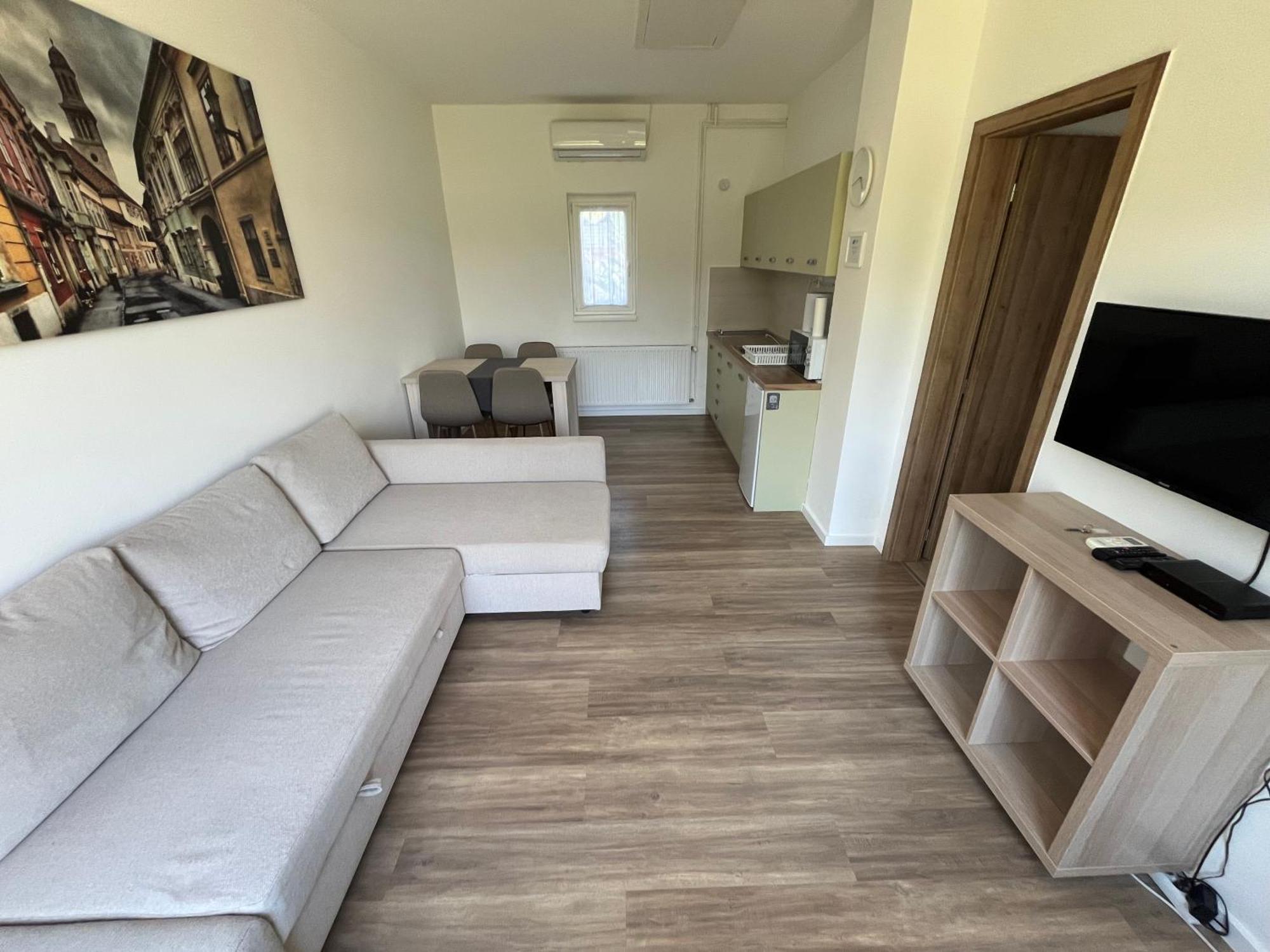 Petita Garden Apartman 希欧福克 外观 照片