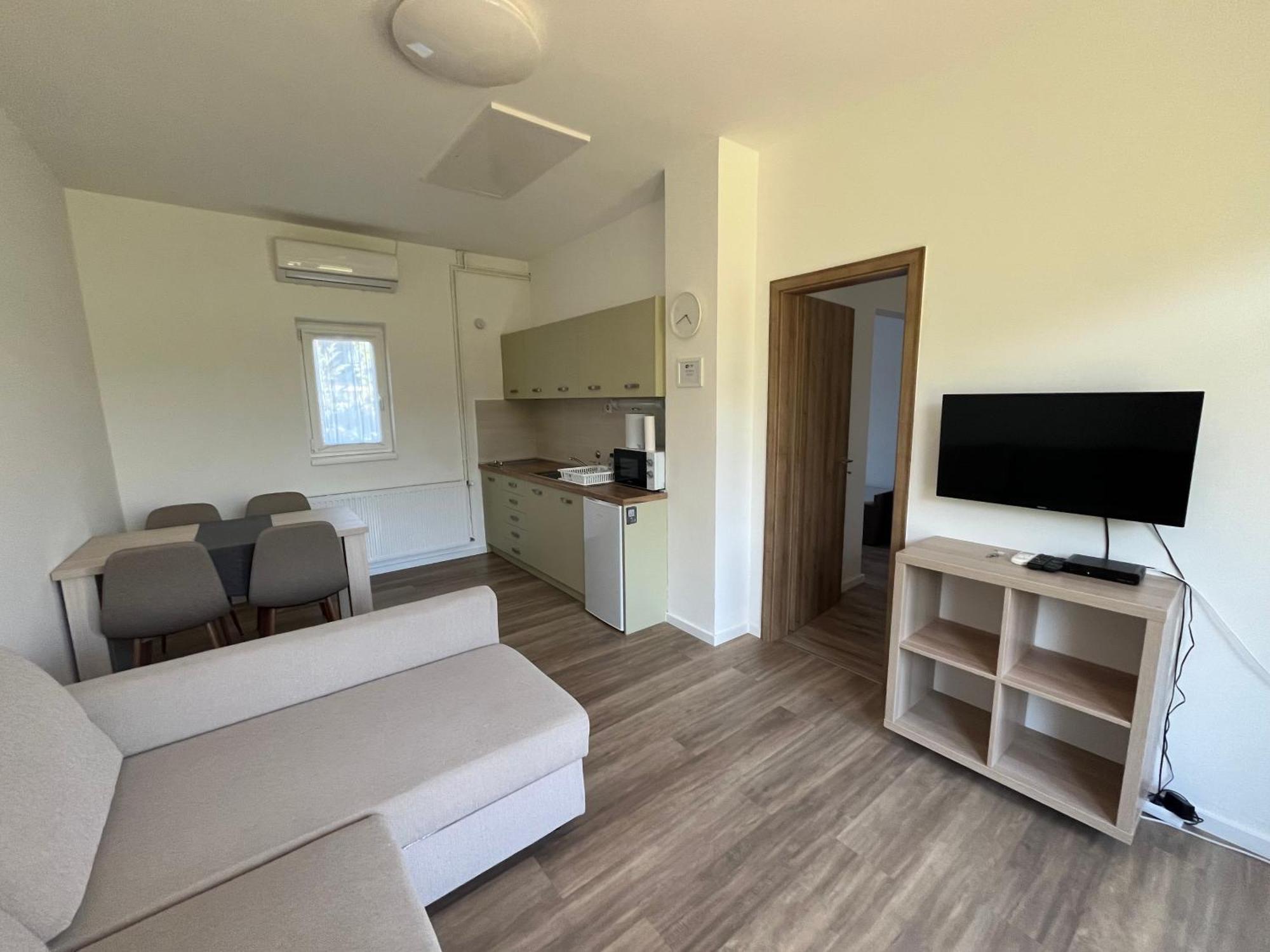 Petita Garden Apartman 希欧福克 外观 照片