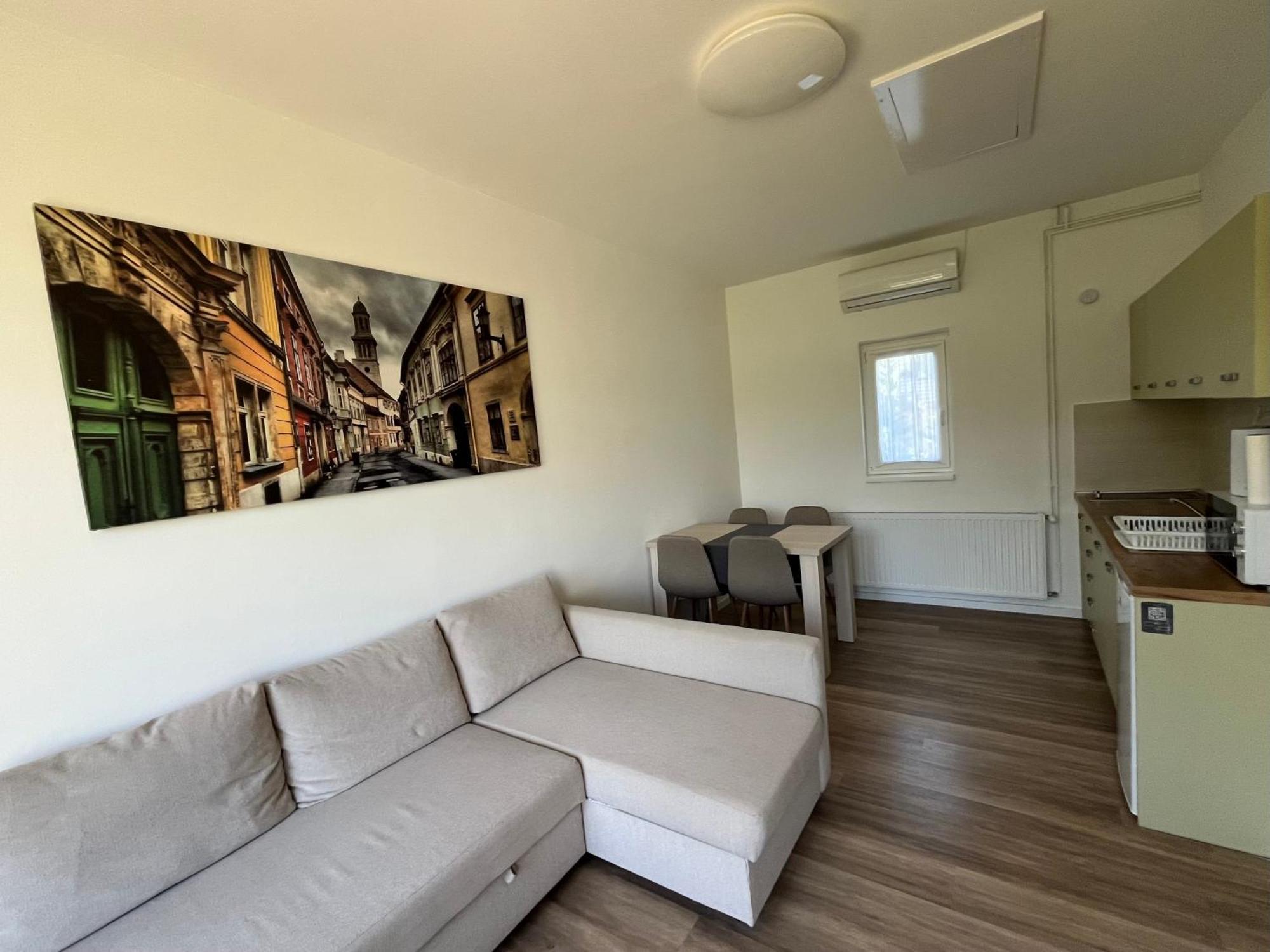 Petita Garden Apartman 希欧福克 外观 照片